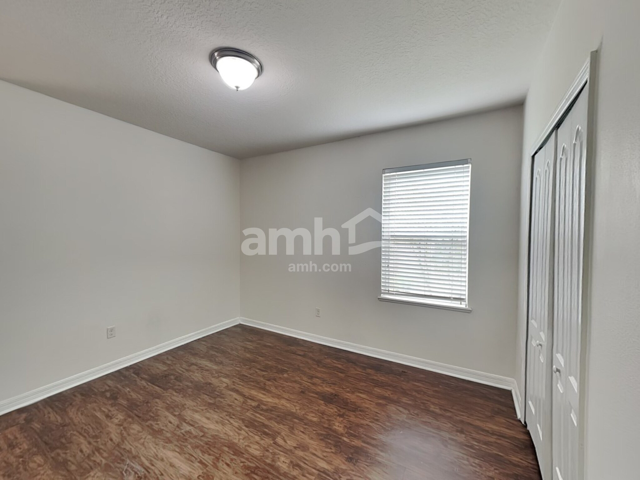 Building Photo - 152 Prairie Falcon Dr
