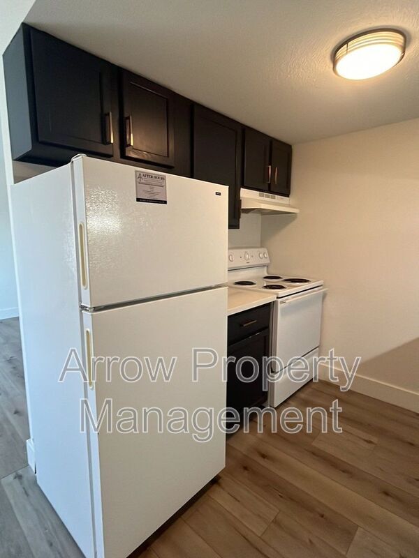 Building Photo - 3619 N 60th St
