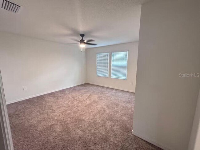 Building Photo - 746 Stoney Pointe Cir