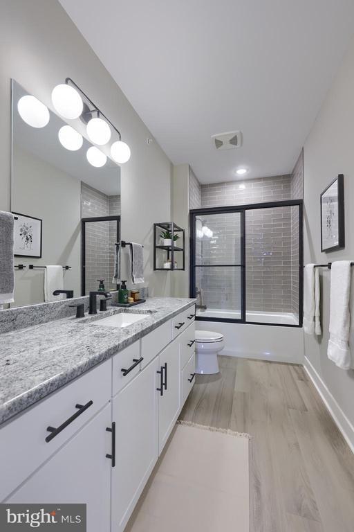 Building Photo - 9-213-UNI9 Jackson Dr