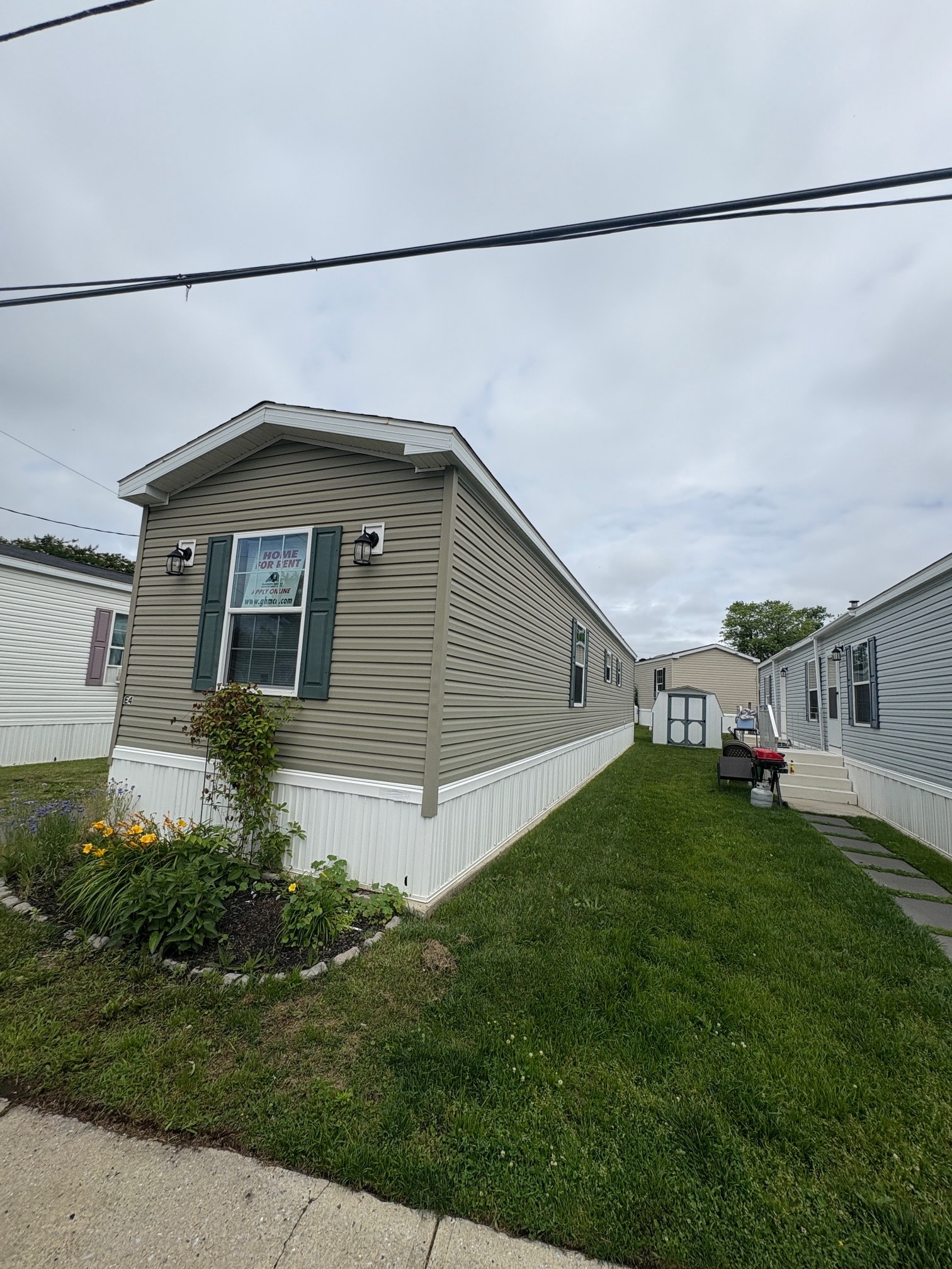 Building Photo - 45 Mantua Grove Rd