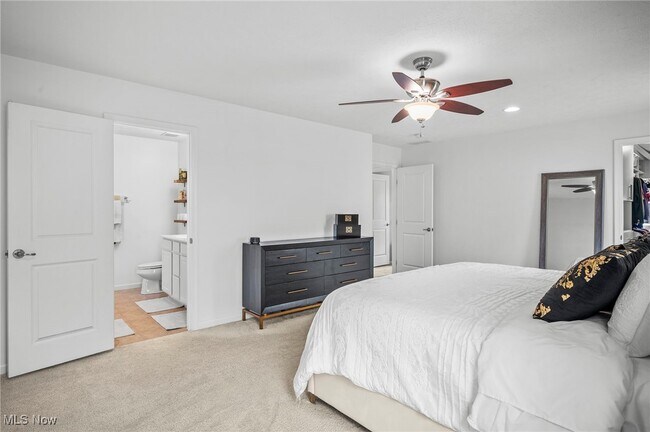 Building Photo - 3071 Liberty Ledges Dr