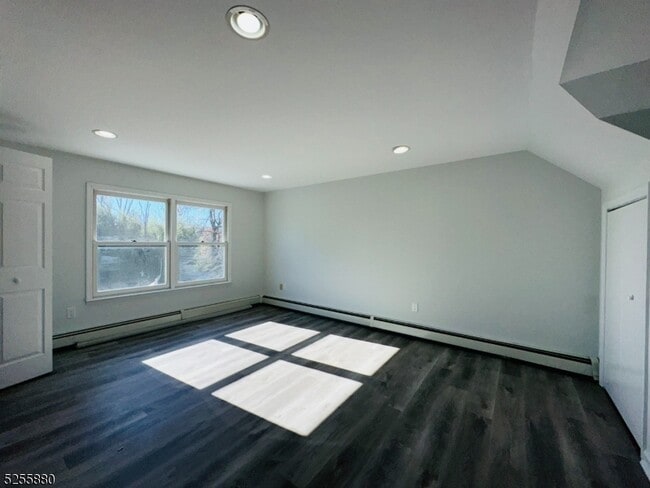 Building Photo - 79 Hawkins Ave