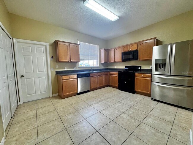 Building Photo - 806 Palermo Ct