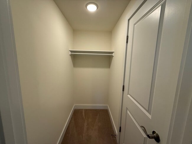 Building Photo - 514-B Trailside Avenue - Cozy 1BR Apartment on Pantops!