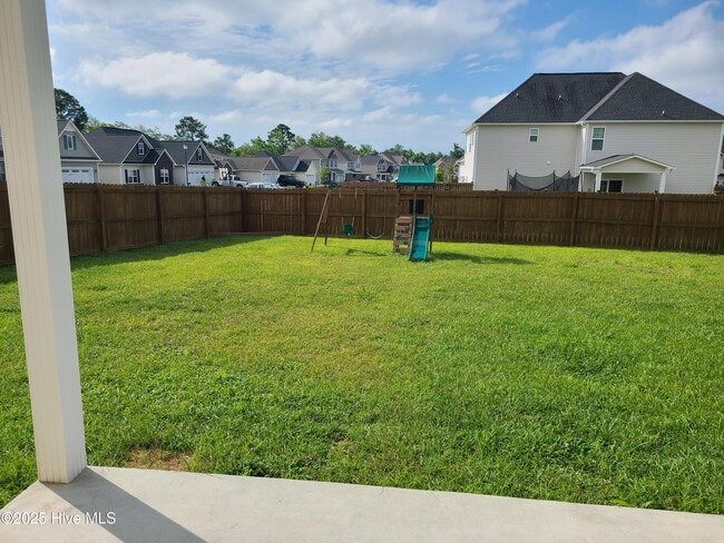 Building Photo - 110 Regatta Way