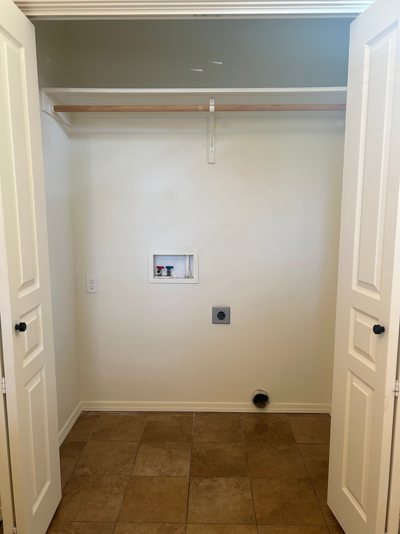 Building Photo - 8896 W Shoup Dr