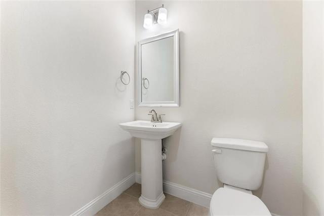 Building Photo - 4704 Corriente Vista Ln