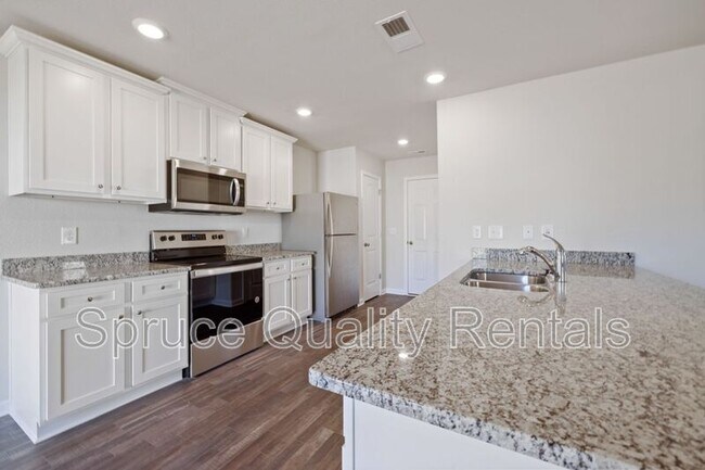 Building Photo - 2105 Briar Run Dr