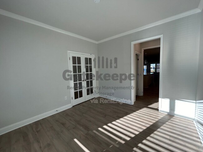 Building Photo - 505 Colebrook Wy