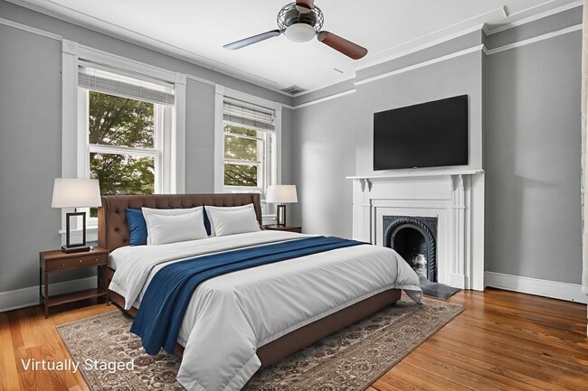 Building Photo - FAN DISTRICT HOME WITH 3 BEDROOMS AND 3 FULL BATHS