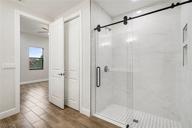 Building Photo - 3013 4th St SW