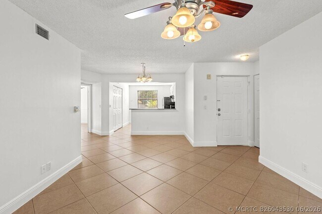 Building Photo - 5701 Riverside Dr