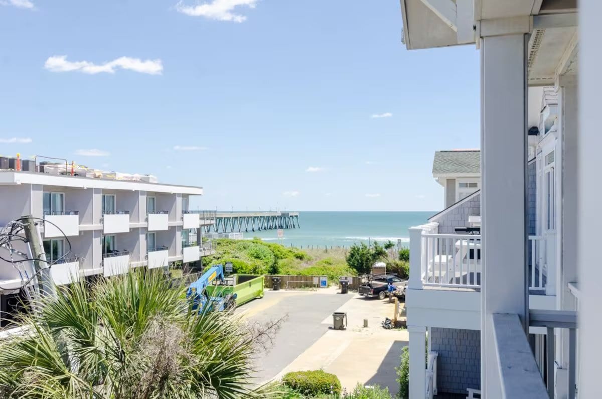 Building Photo - 14A E Greensboro St