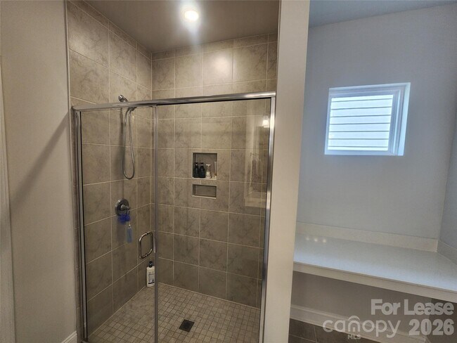 Building Photo - 4005 Puddle Pond Rd