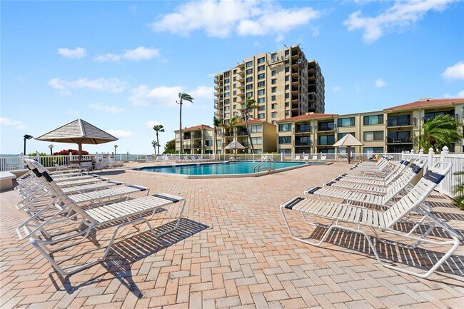 Building Photo - 6268 Palma Del Mar Blvd S
