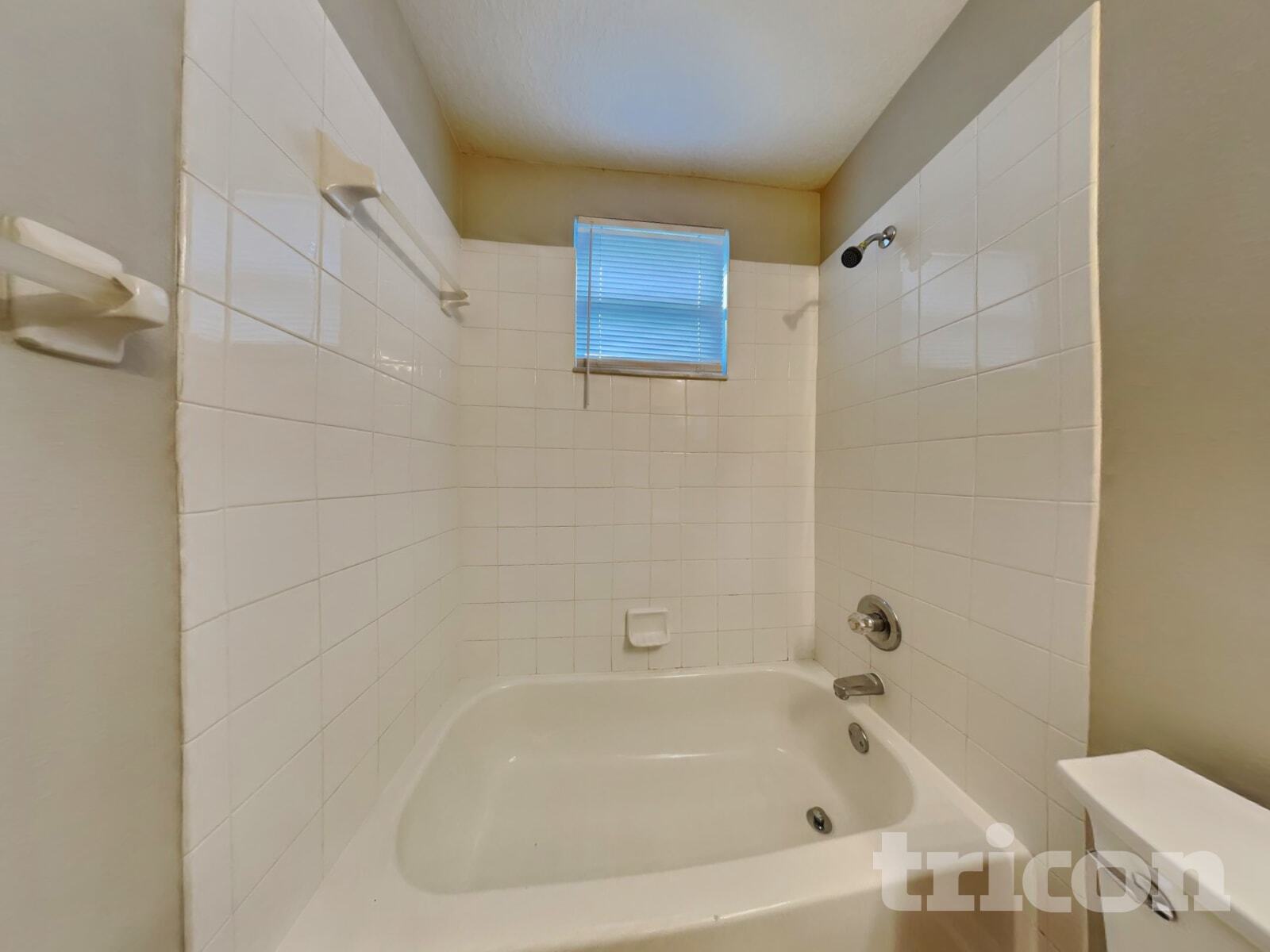 Building Photo - 24349 Rolling View Ct