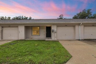 Building Photo - 37228 Grassy Hill Ln