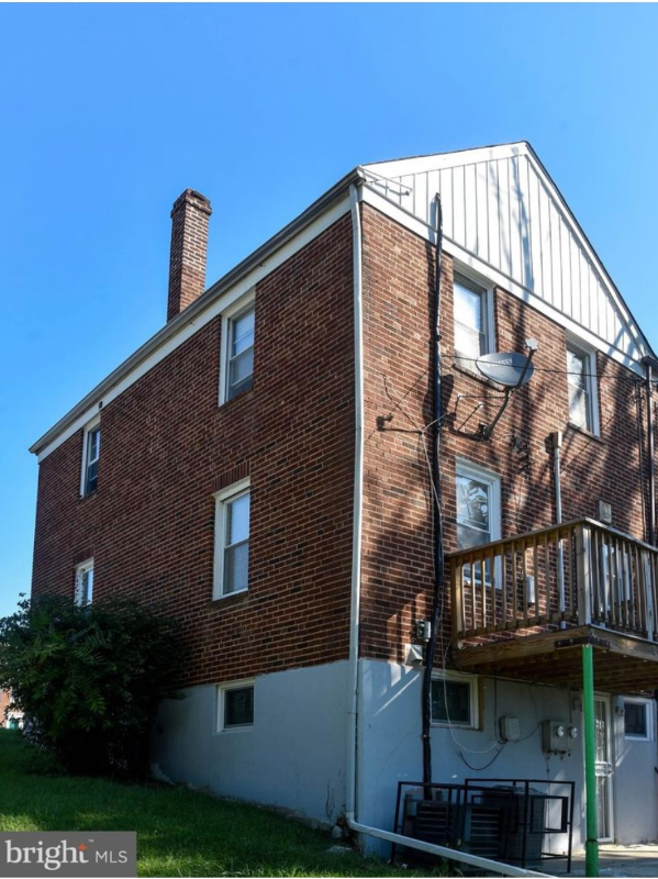 Building Photo - 1601 E Cold Spring Ln