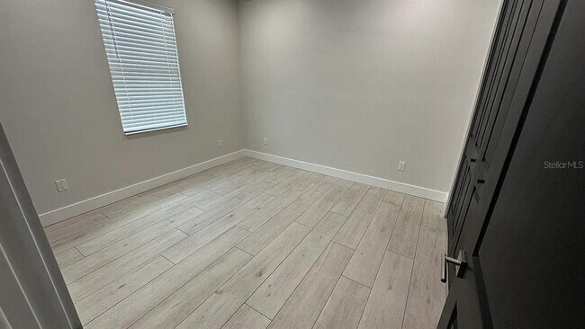 Building Photo - 710 Childs Ave