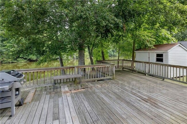 Building Photo - 180 Kristen Ln