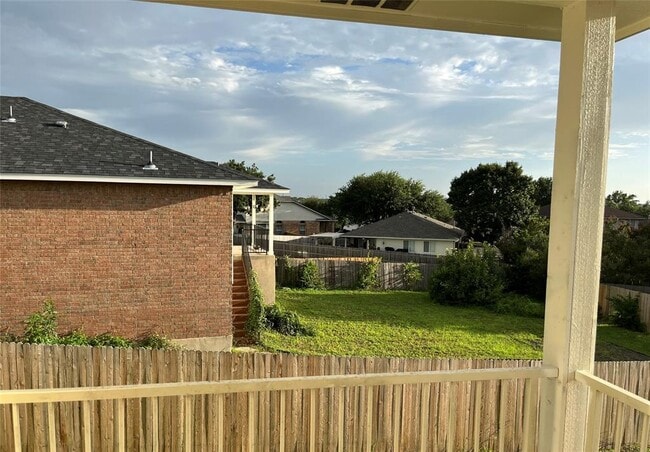 Building Photo - 317 Tudor House Rd
