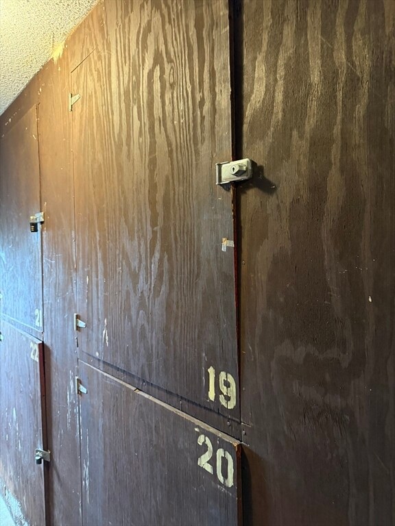 Building Photo - 147 Sylvan St