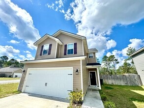 Building Photo - BEAUTIFUL 3 BED/2 BATH HOME IN GRIFFIN PARK!