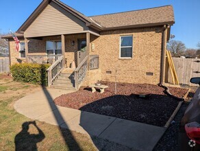 Building Photo - Charming 3BR House in Portland