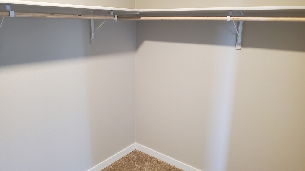 Building Photo - 16918 N Gwinnett Ave