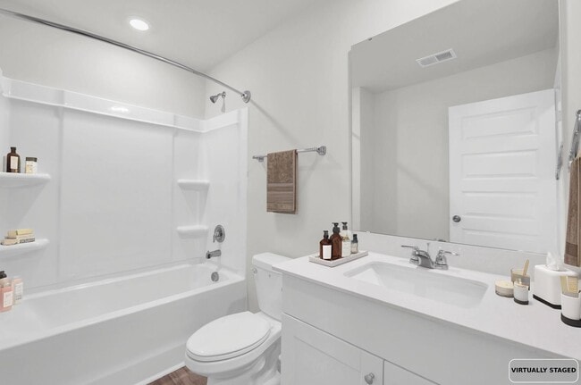 Building Photo - ***MOVE-IN SPECIAL*** $500 OFF OF YOUR FIR...