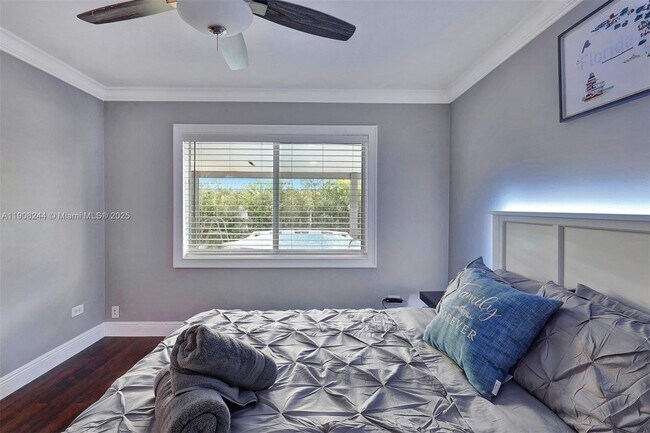 Building Photo - 1804 SW 102nd Ct