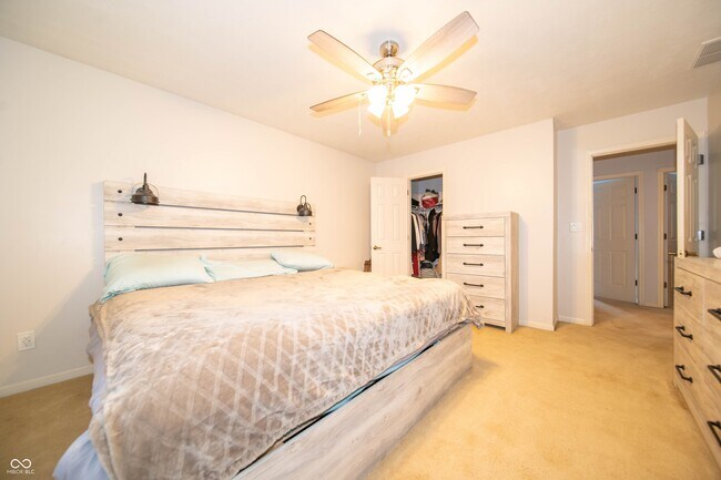 Building Photo - 9690 Barrhill Ct