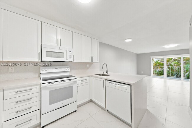 Building Photo - 8410 SW 154th Cir Ct