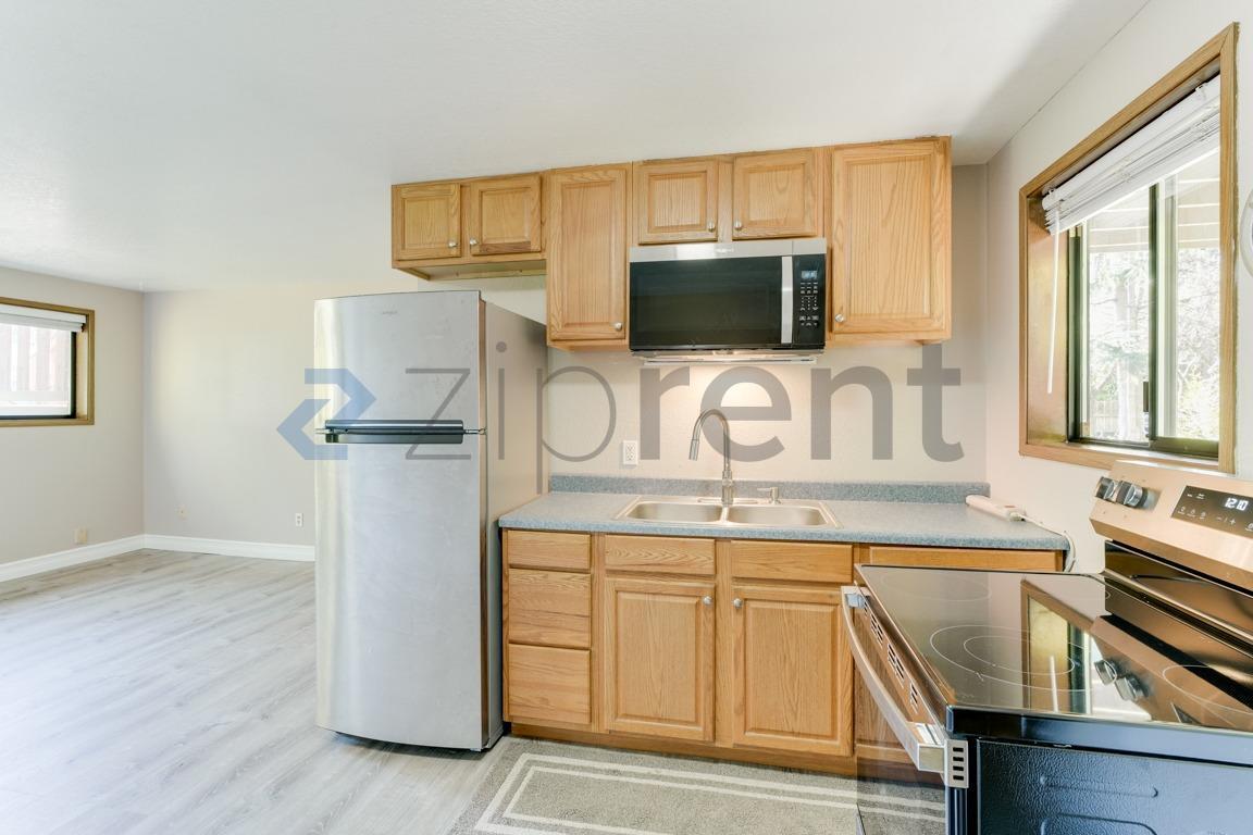 Building Photo - 14325 19th Ave NE