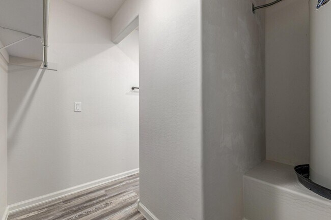 Building Photo - 14514 S Vera Cruz Rd