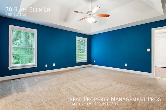 Building Photo - 70 Ruby Glen Ln