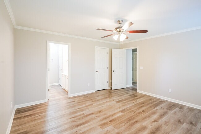 Building Photo - 104 Sumner Meadows Ct