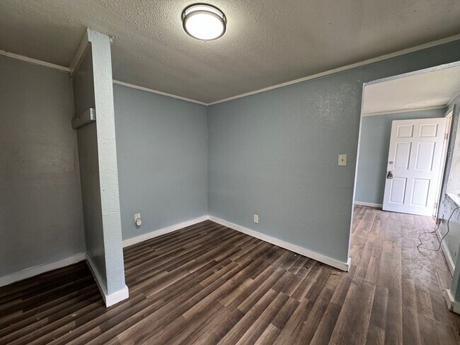 Building Photo - 2 Bedroom / 1 Bath Home – Lake City, FL