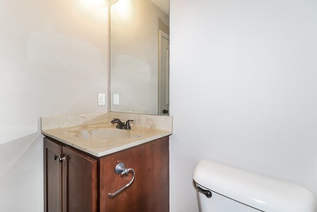 Building Photo - 2729 Miner Cove