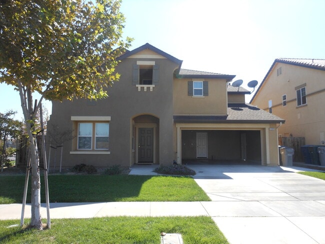 REDUCED!!REDUCED!! Huge 5 Bedroom 3 Bath ... - REDUCED!!REDUCED!!  Huge 5 Bedroom 3 Bath ...