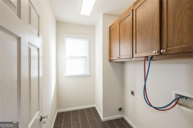 Building Photo - 4485 Colchester Creek Dr