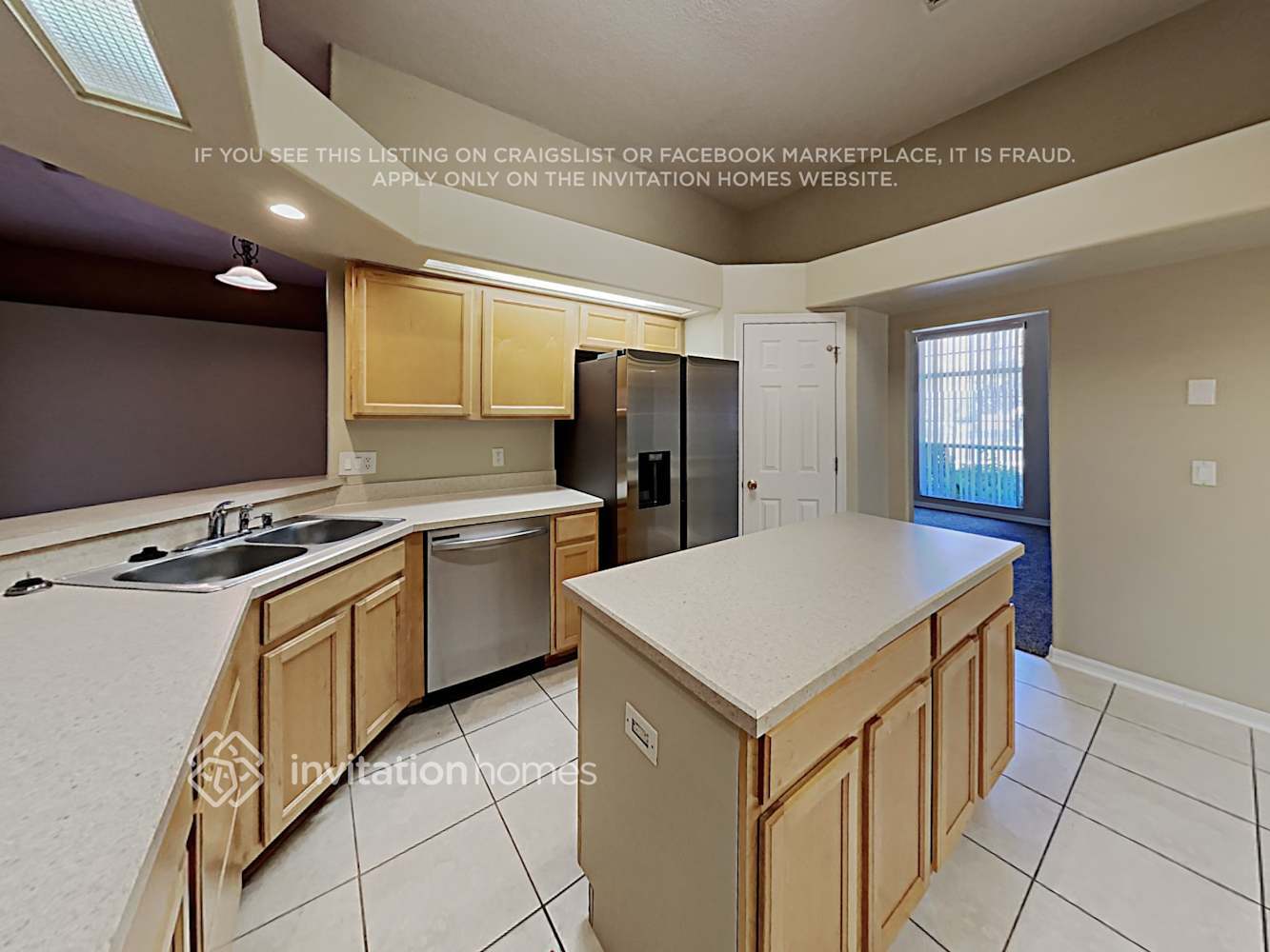 Building Photo - 14816 Pine Cone Trail