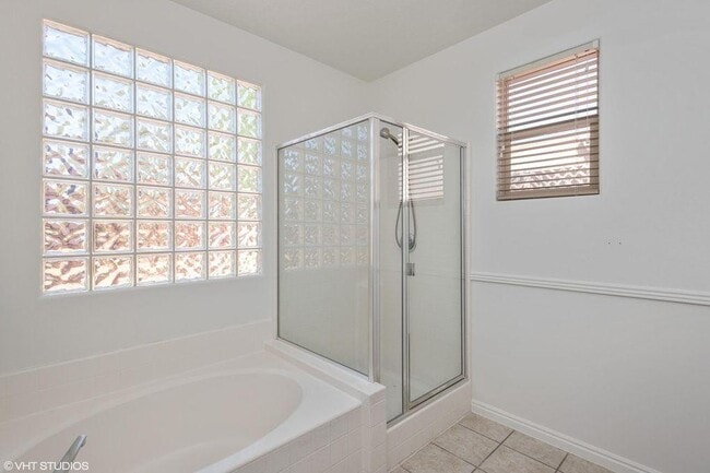 Building Photo - Great 3 bed 2 bath in Coral Canyon-Pet Fri...