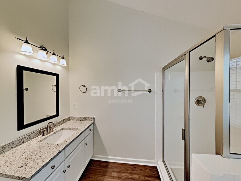 Building Photo - 555 Fosters Mill Ln NW