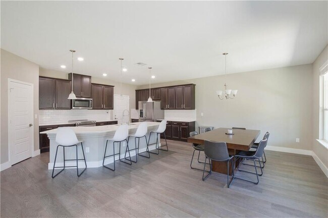 Building Photo - 7413 Groundhog Wy