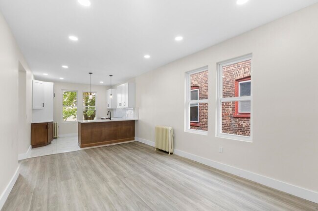 Building Photo - 165 Van Nostrand Ave