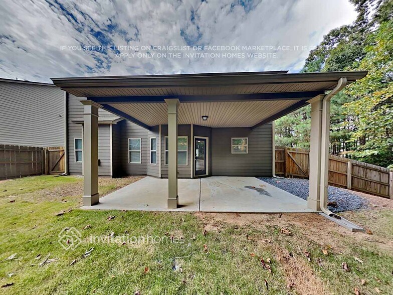 Building Photo - 440 Cleburne Pl