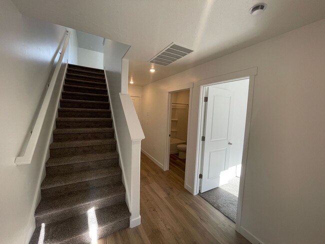 Building Photo - Beautiful New 4-Bedroom, 3-Bathroom Townhouse