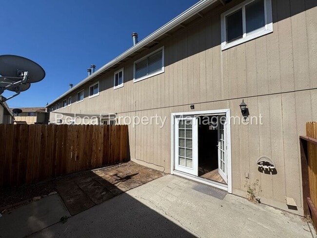 Building Photo - 1330 Ashby Ct